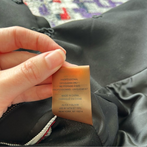 Alice + Olivia black cropped asymmetrical blazer - Picture 6 of 10